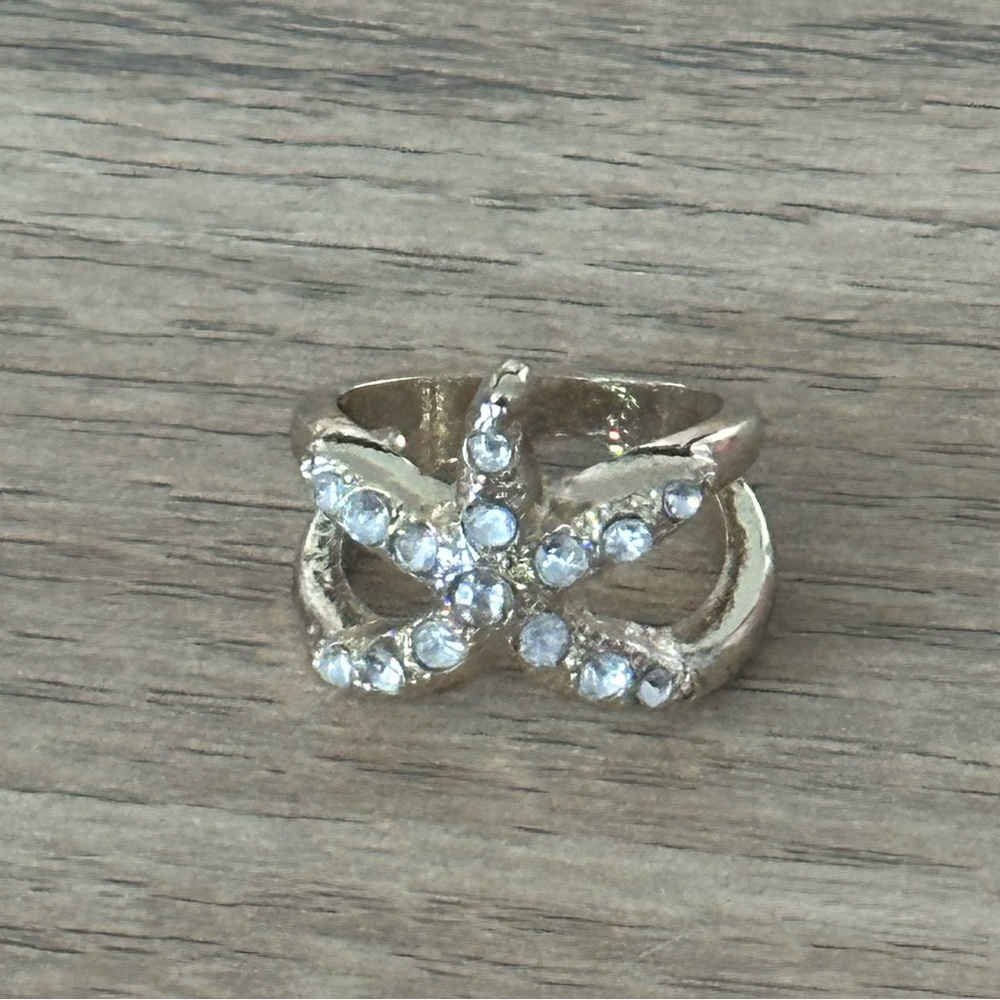 Light Gold Starfish Clear Stone Ring Size 8.75 | Costume Jewelry
